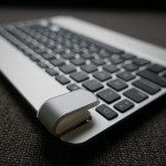 Das Scharnier der BrydgeAir iPad-Tastatur