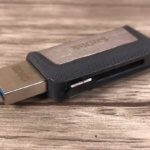 Hier sieht man den ausgeschobenen USB-A Stecker am USB-Stick.