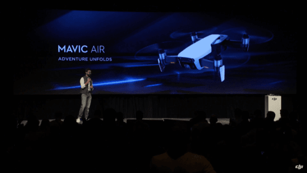 Die DJI Mavic Air wurde beim Adventure Unfolds Event in New York am 23. Januar 2018 vorgestellt.
