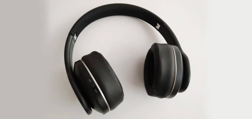 Im TaoTronics TT-BH047 Test haben sich viele Vorteile und ein Nachteil gezeigt. Was die Bluetooth 4.2 Kopfhörer mit Active Noise Cancelling können, das habe ich euch anhand meiner Erfahrungen hier aufgeführt.