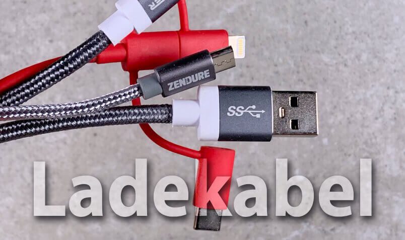 Ein Schwung Ladekabel – von USB-A über USB Typ C bis hin zum Lightning-Kabel für Apple Geräte (Foto: Sir Apfelot).