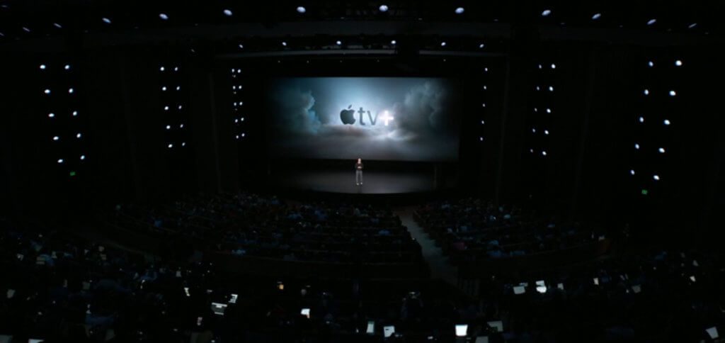 Im Steve Jobs Theater wird Apple TV+ (Apple TV Plus) vorgestellt. Ab Herbst 2019 kommen Eigenproduktionen in Form von Filmen, Serien, Dokumentationen usw. in über 100 Länder.