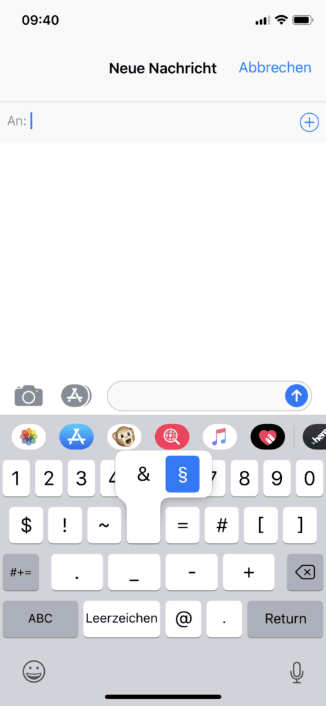 Das Paragraph-Zeichen auf der iOS-Tastatur am iPhone (Apple iPhone X mit iOS 12). 
