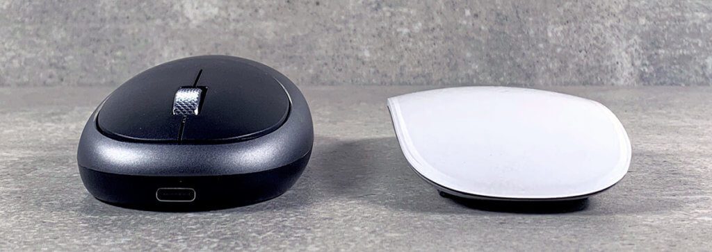 Hier sieht man, dass die Satechi Bluetooth-Maus nur etwas höher als die Apple Magic Mouse ist.
