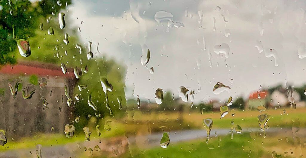 "Wennde wissen willst, was für Wetter is, dann guck aus dem Fenster und net in des Schissding!", sagte schon eine weise Frau aus dem Hesseland (Foto: Sir Apfelot).